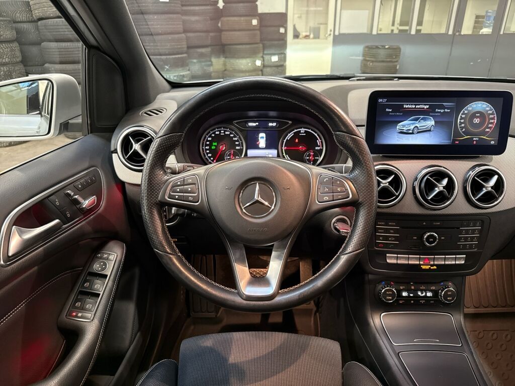 Mercedes-Benz B 2017 Harmaa