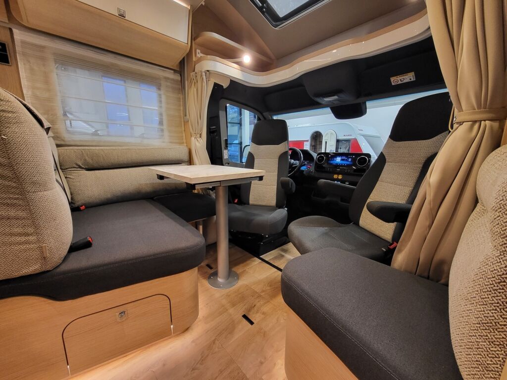 Hymer B ModernComfort T 600 2021 Valkoinen