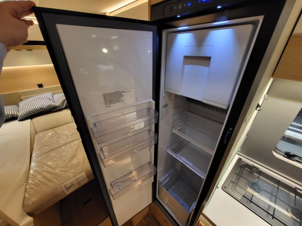 Hymer B ModernComfort T 600 2021 Valkoinen