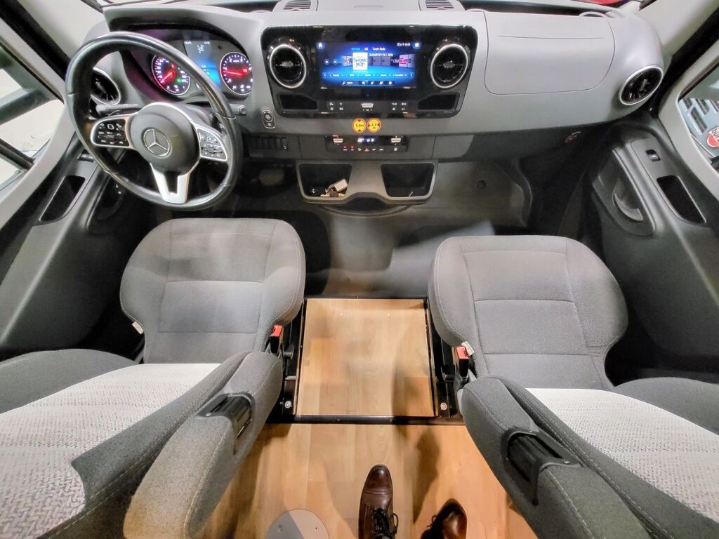 Hymer B ModernComfort T 600 2021 Valkoinen