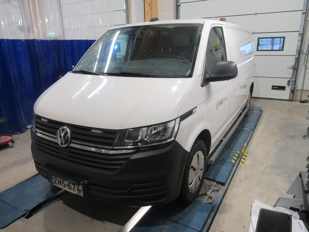 Volkswagen Transporter 2021 Valkoinen