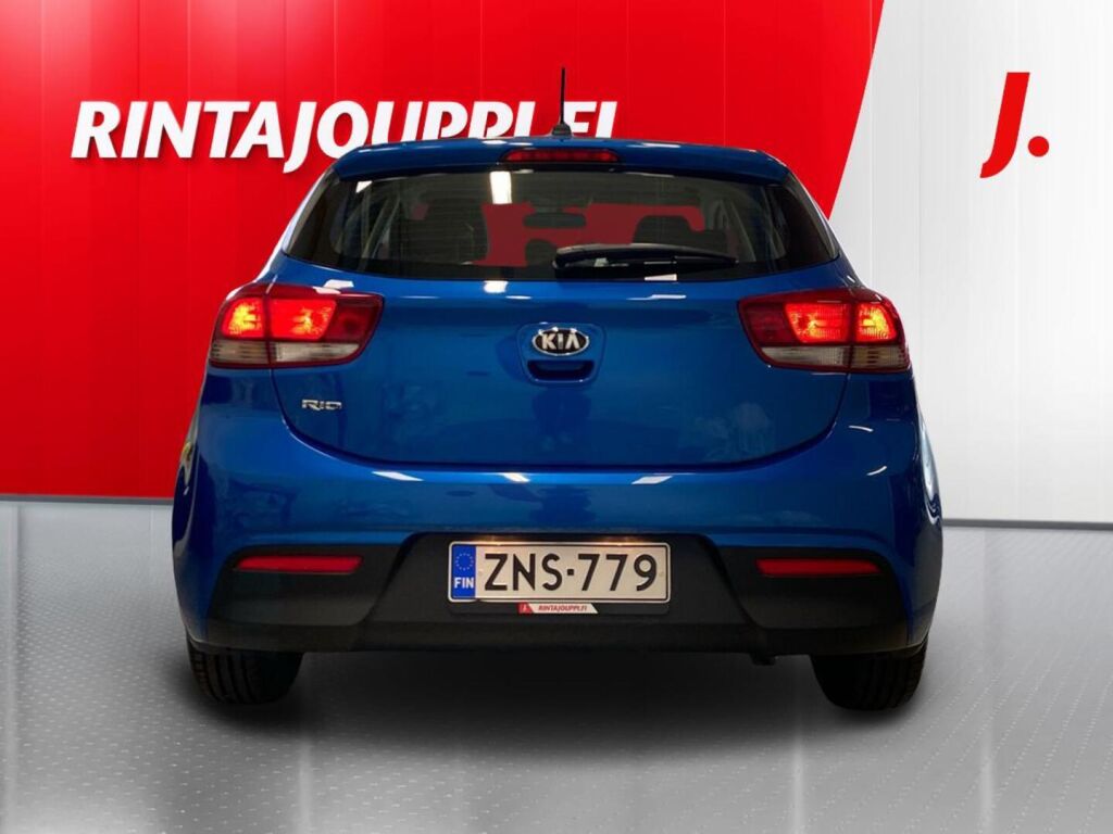 Kia Rio 2022 Sininen