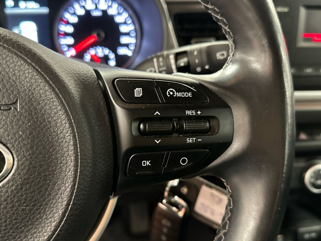 Kia Rio 2021 Sininen