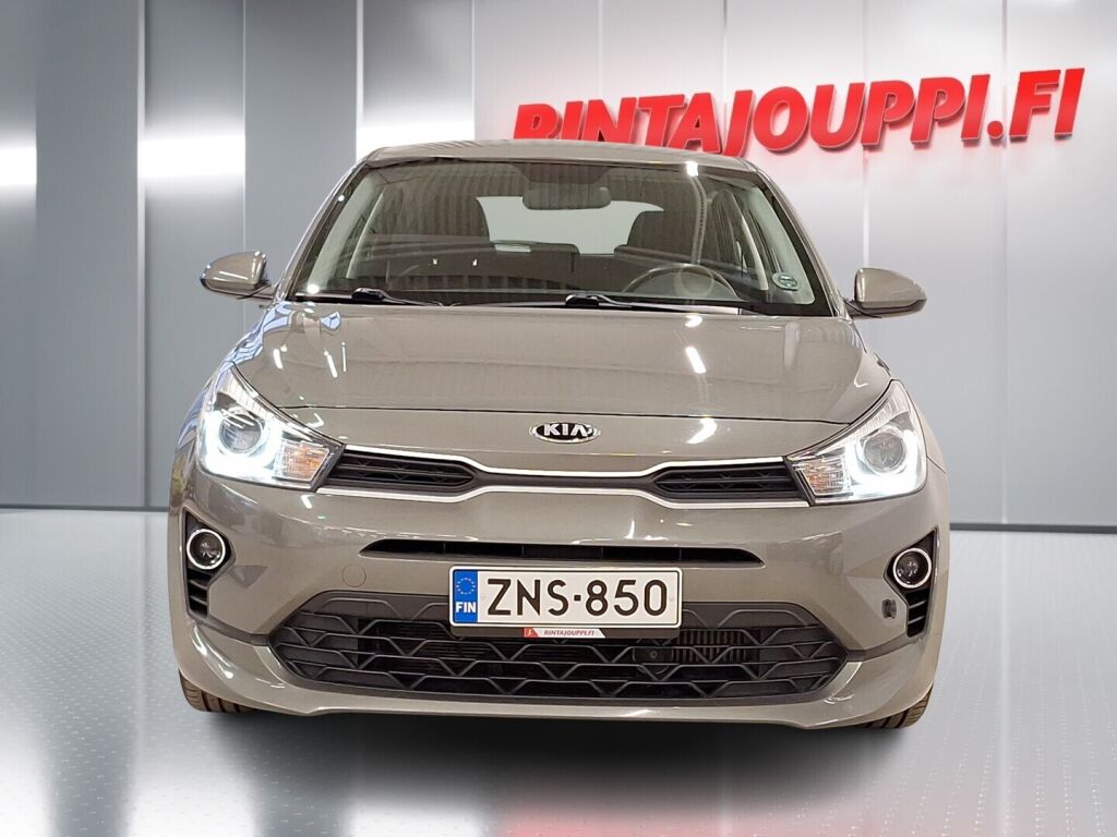 Kia Rio 2021 Vihreä
