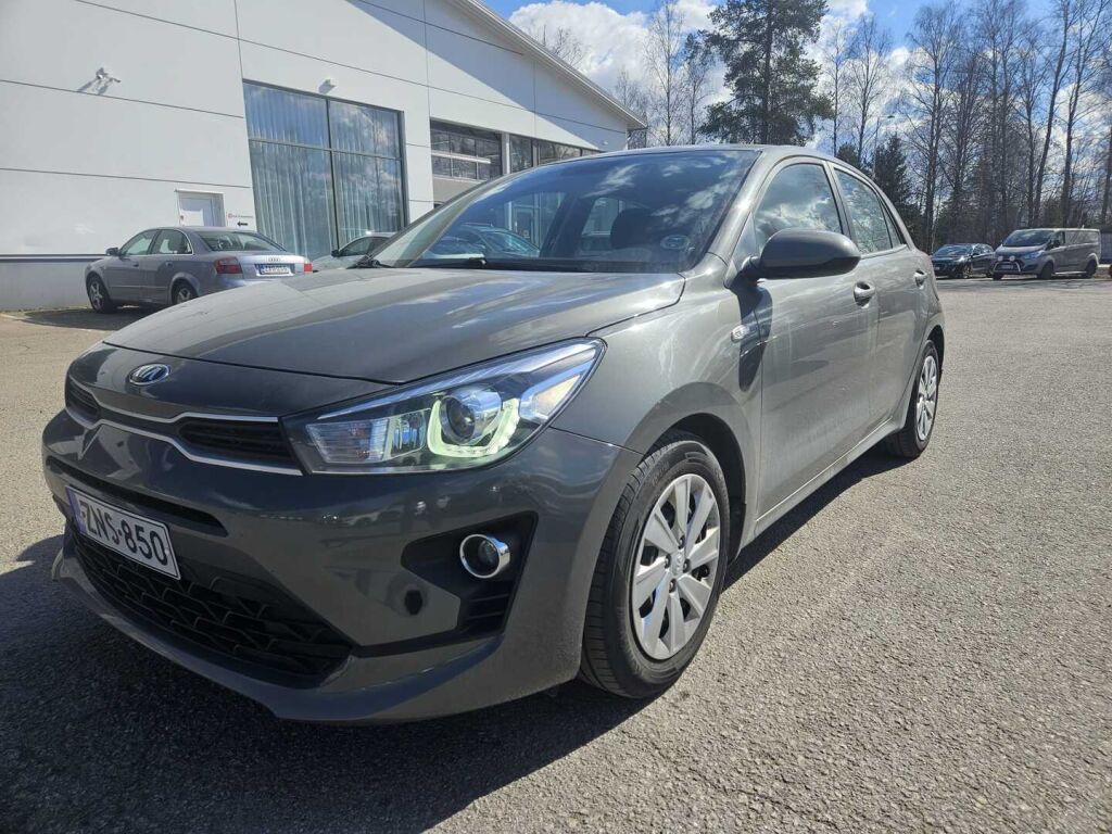 Kia Rio 2021 Vihreä