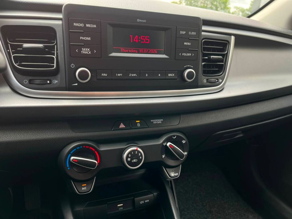 Kia Rio 2021 Harmaa