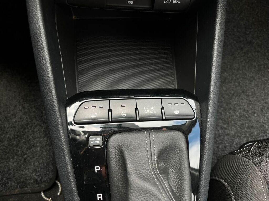 Kia Rio 2021 Harmaa