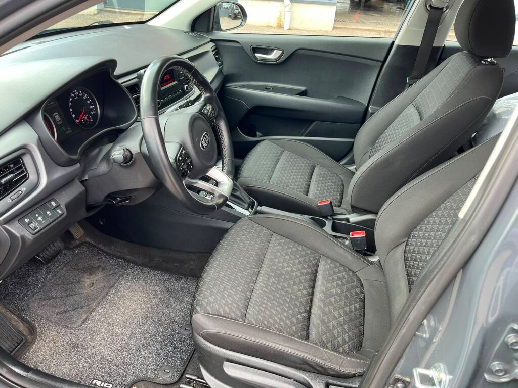 Kia Rio 2021 Harmaa