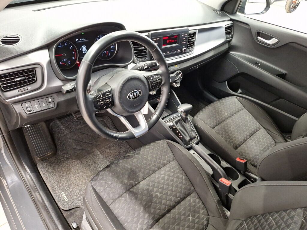 Kia Rio 2022 Harmaa