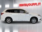 Mitsubishi Outlander PHEV 2016 Valkoinen