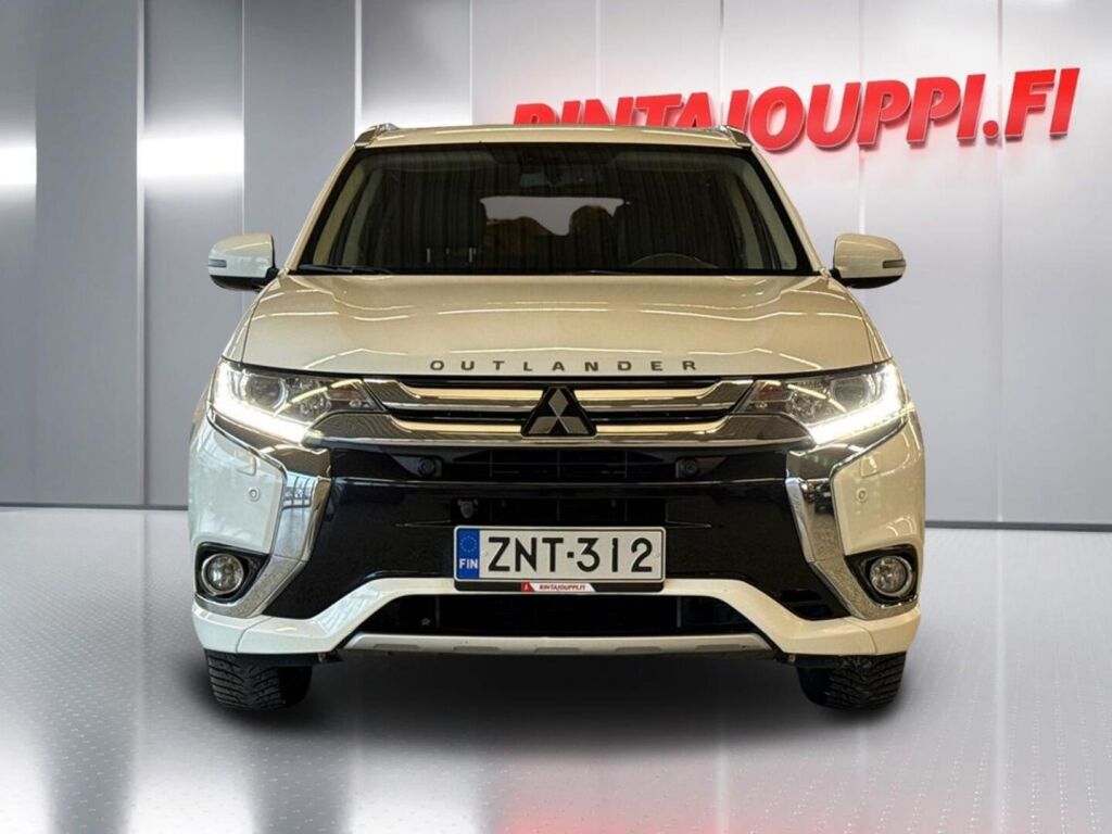 Mitsubishi Outlander PHEV 2016 Valkoinen