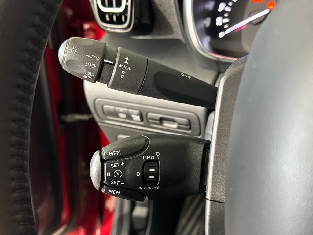 Citroen C3 Aircross 2021 Punainen