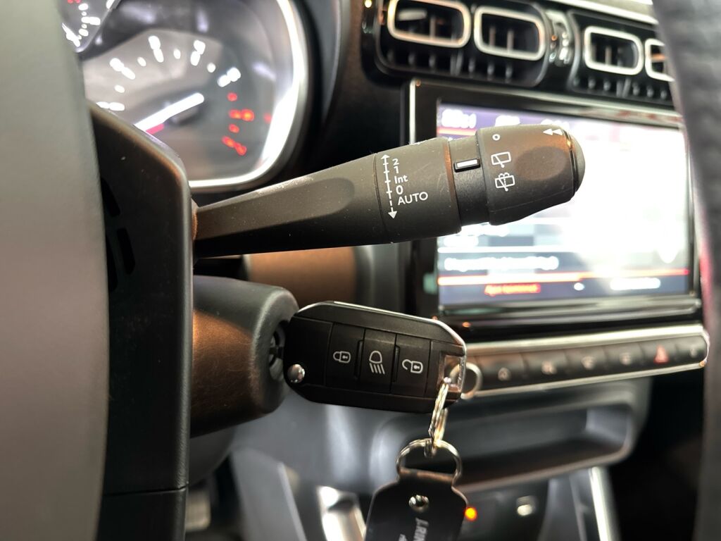 Citroen C3 Aircross 2021 Punainen