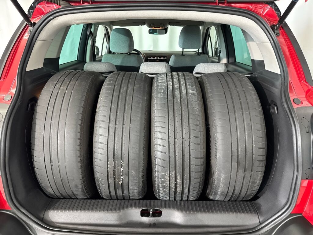 Citroen C3 Aircross 2021 Punainen