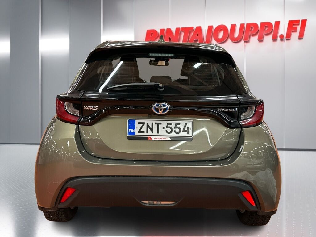 Toyota Yaris 2021 Ruskea (beige)