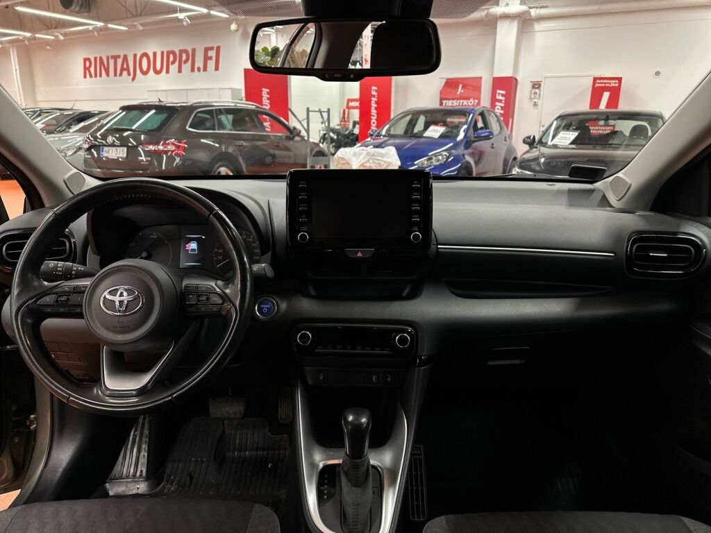 Toyota Yaris 2021 Ruskea (beige)