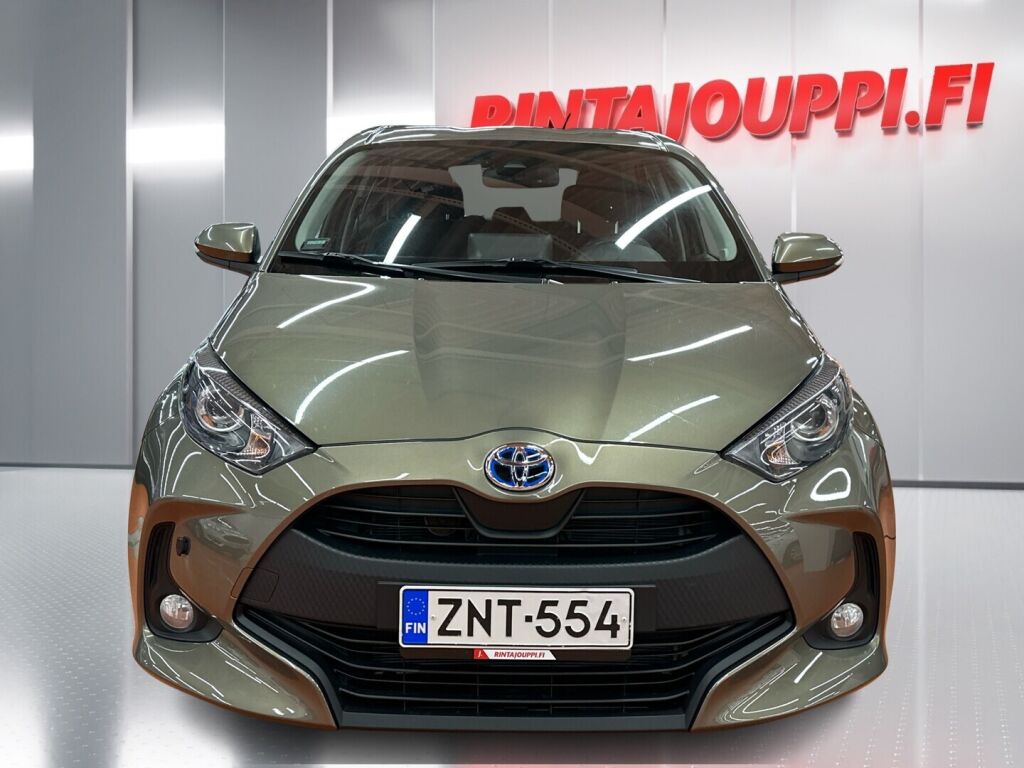 Toyota Yaris 2021 Ruskea (beige)