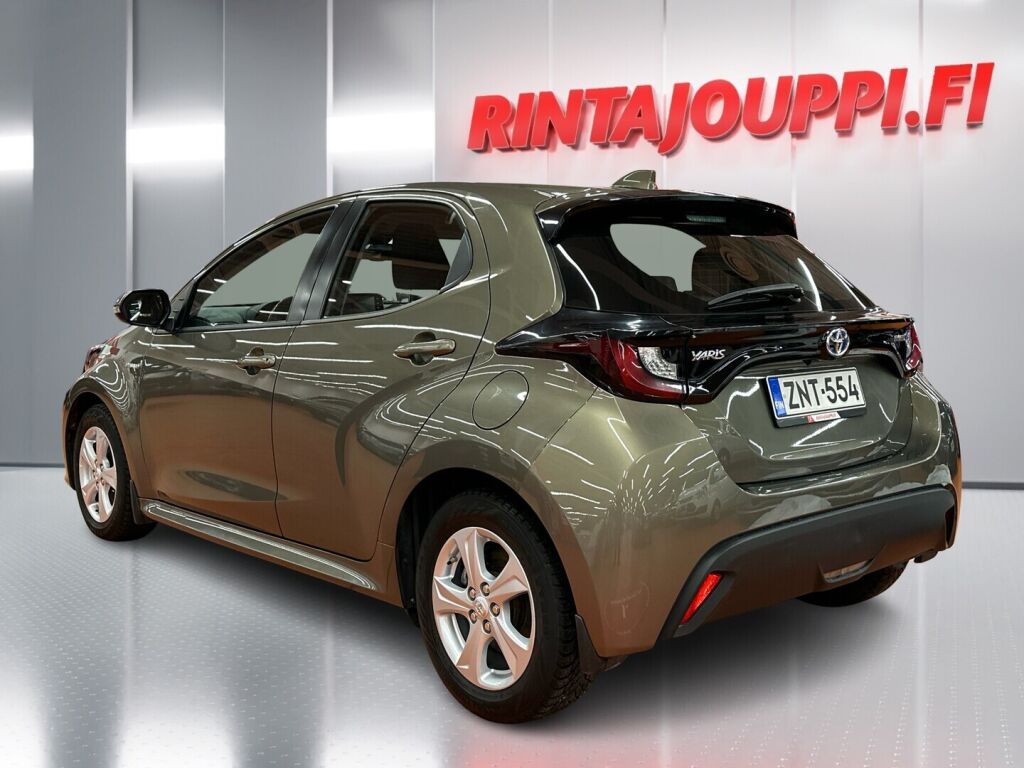Toyota Yaris 2021 Ruskea (beige)