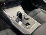 BMW 320 2021 Musta