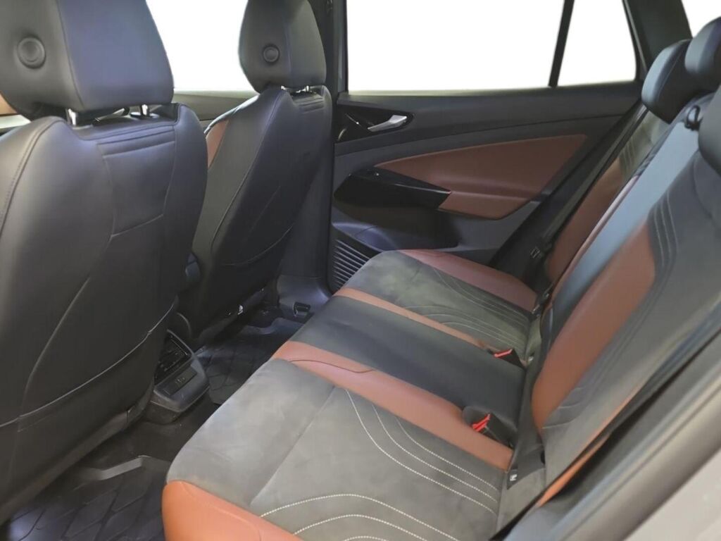 Volkswagen ID.4 2021 Harmaa