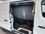 Renault Trafic 2021 Valkoinen