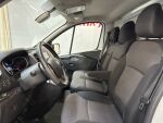 Renault Trafic 2021 Valkoinen