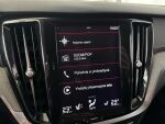 Volvo V60 2022 Musta