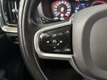 Volvo V60 2022 Musta
