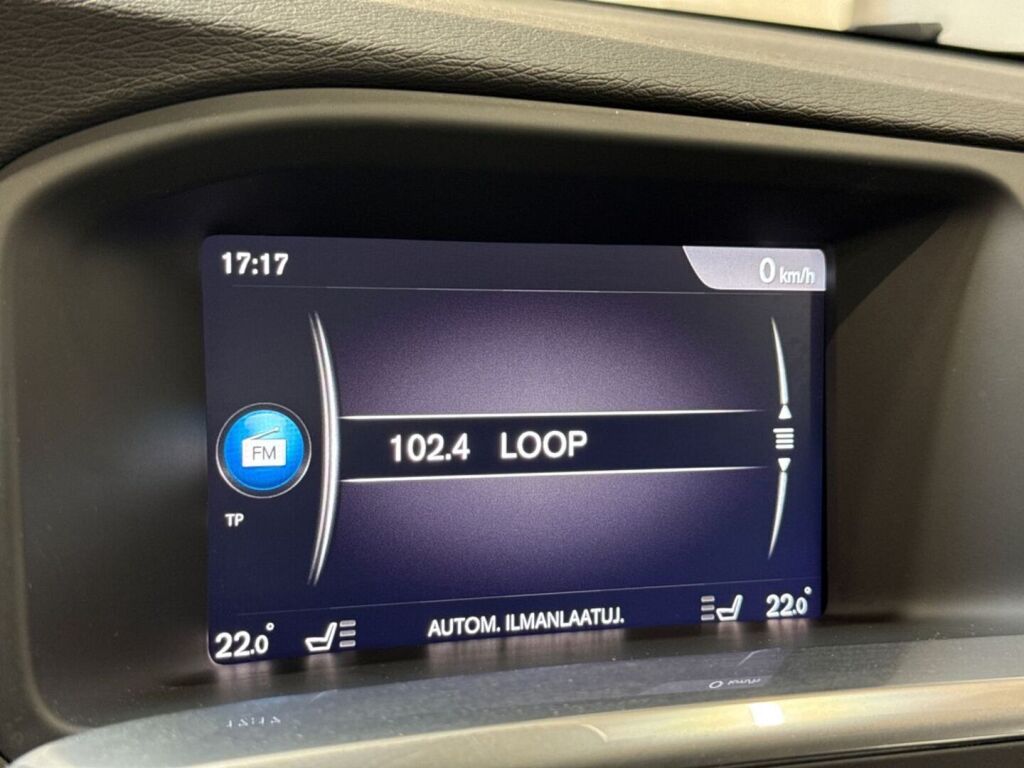 Volvo V60 2018 Valkoinen