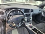 Volvo V60 2018 Valkoinen