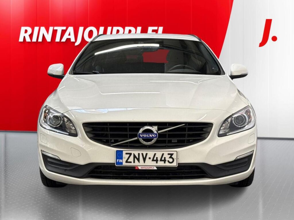 Volvo V60 2018 Valkoinen
