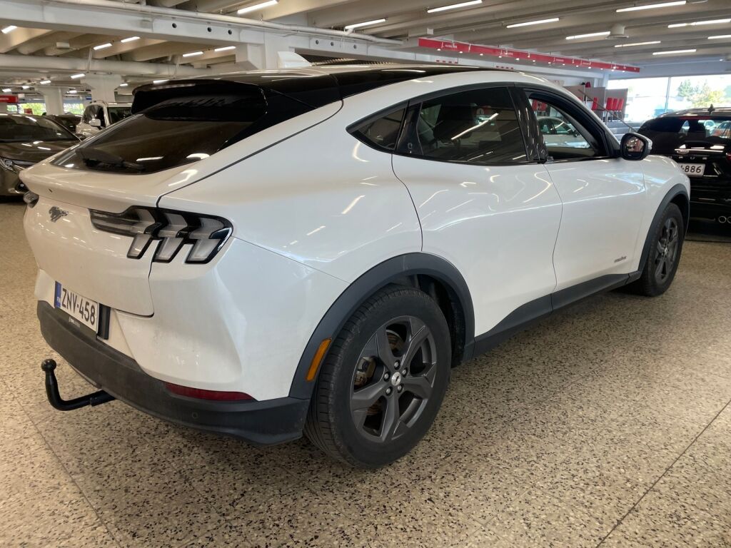 Ford Mustang Mach-E 2022 Valkoinen