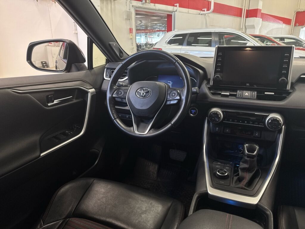 Toyota RAV4 Plug-in 2021 Musta