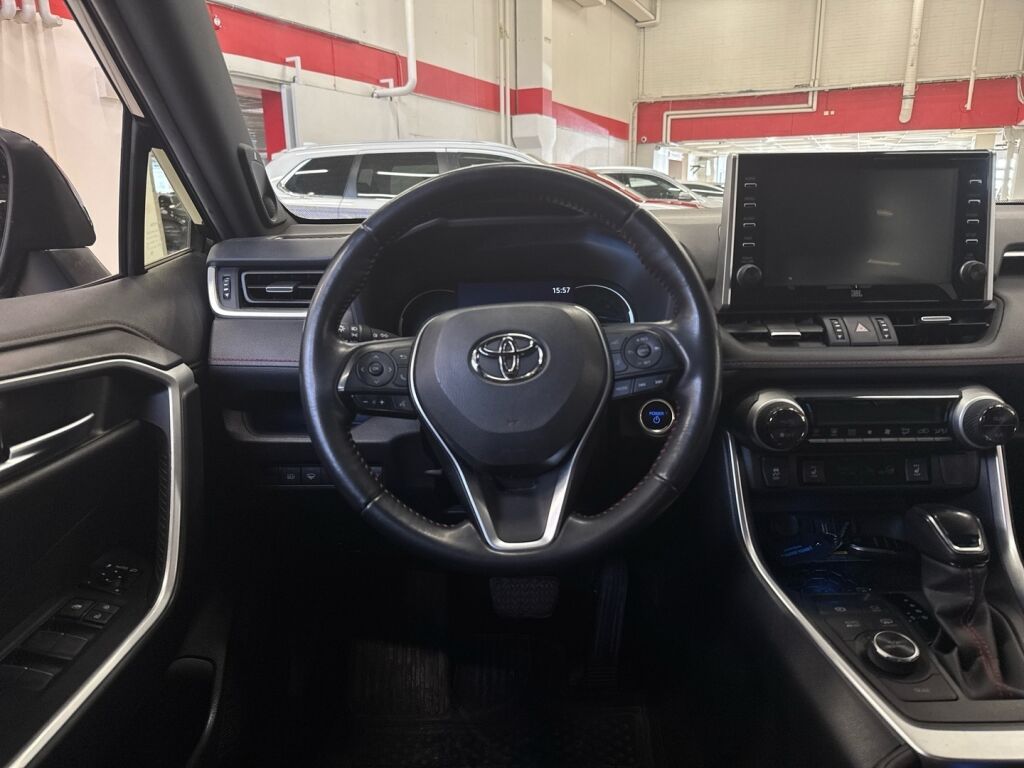 Toyota RAV4 Plug-in 2021 Musta