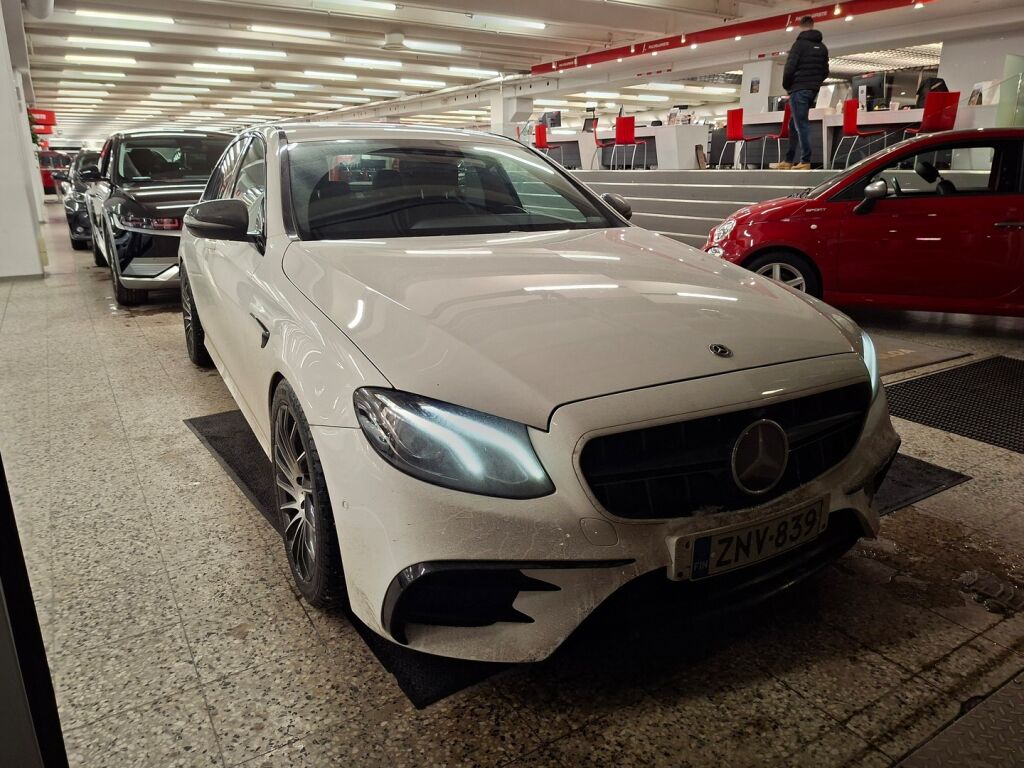Mercedes-Benz E 2018 Valkoinen