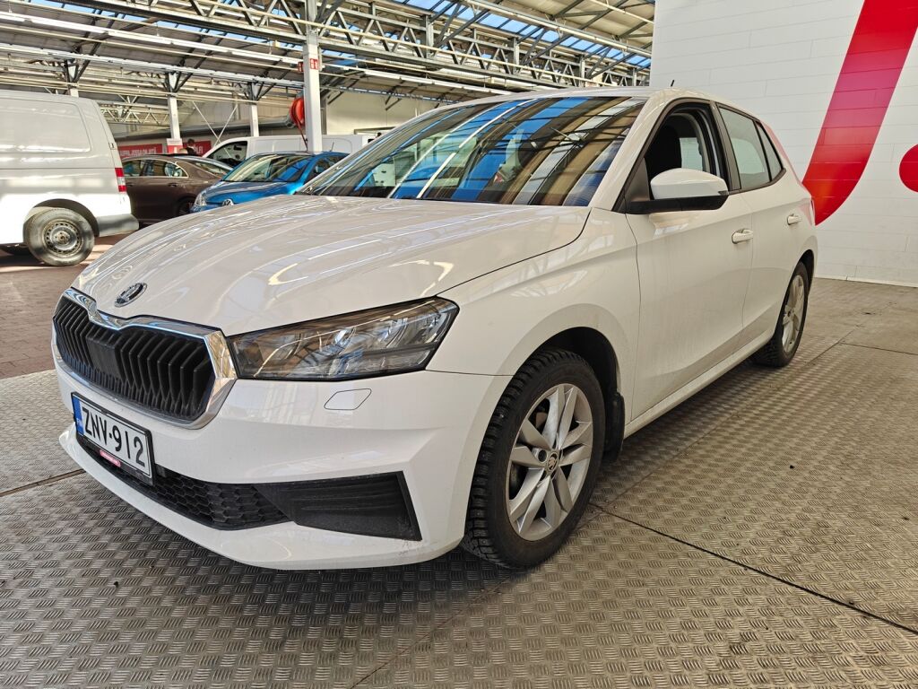 Skoda Fabia 2022 Valkoinen