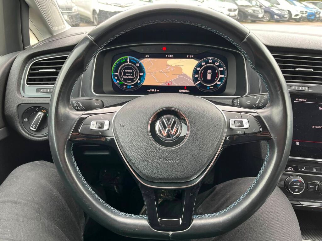 Volkswagen Golf 2019 Harmaa