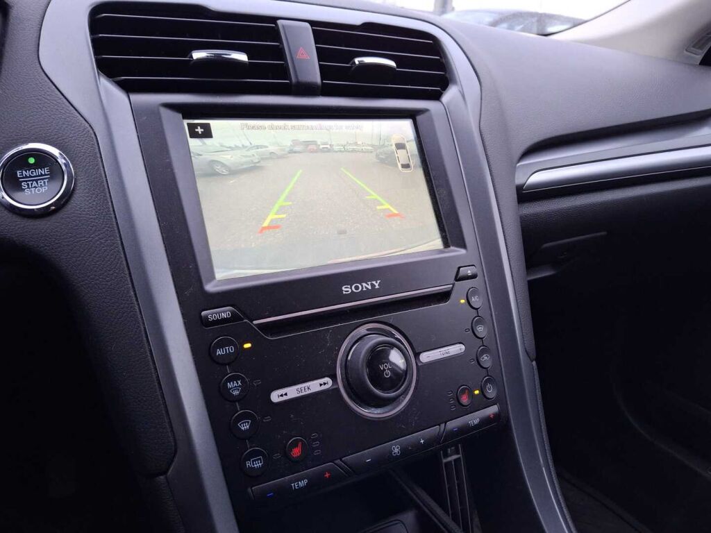 Ford Mondeo 2017 Musta