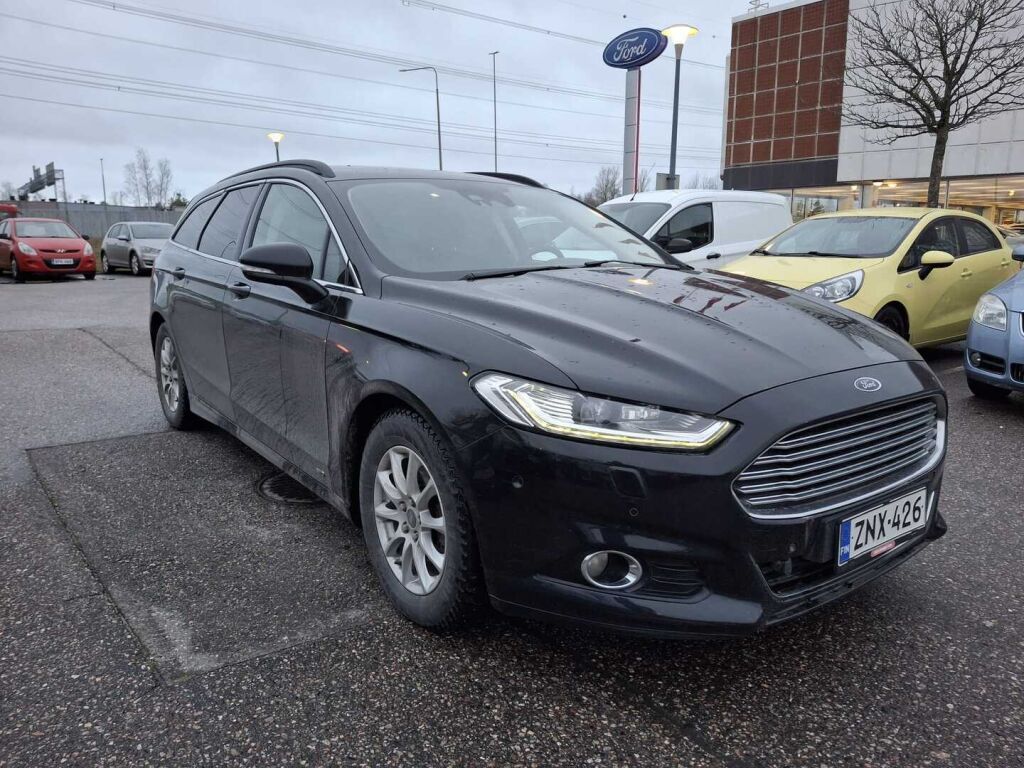 Ford Mondeo 2017 Musta