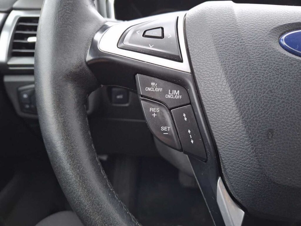 Ford Mondeo 2017 Musta