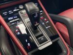Porsche Cayenne 2022 Musta