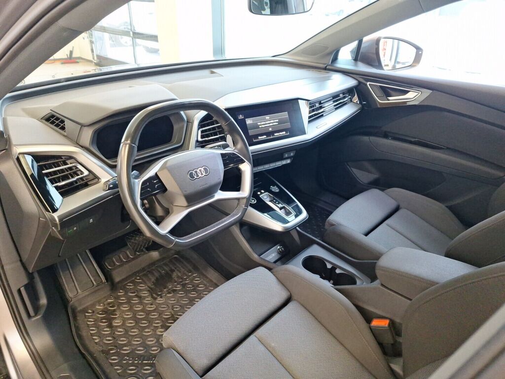 Audi Q4 e-tron 2022 Harmaa
