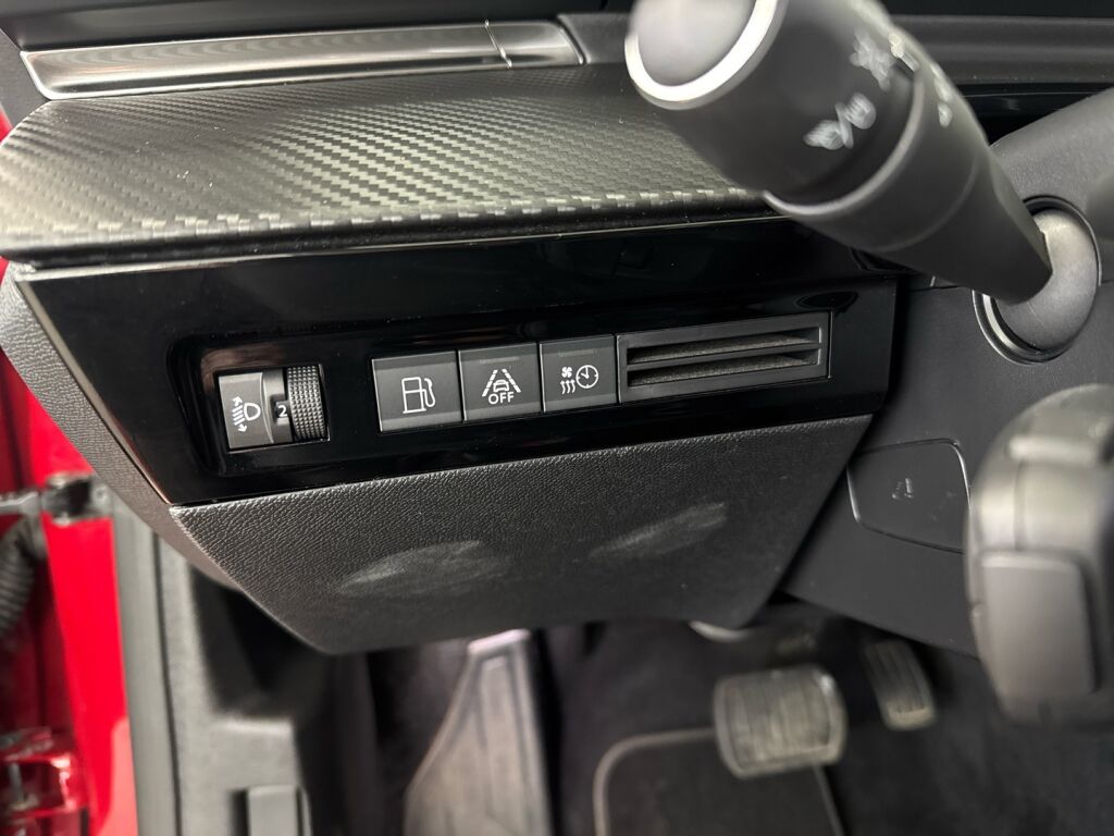 Peugeot 508 2020 Punainen