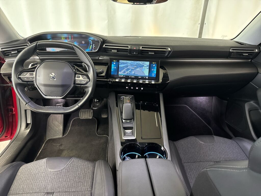 Peugeot 508 2020 Punainen