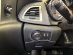 Opel Astra 2011 Punainen