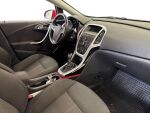 Opel Astra 2011 Punainen