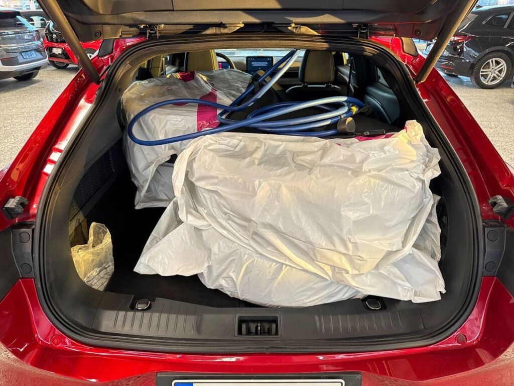 Ford Mustang Mach-E 2022 Rapid Red