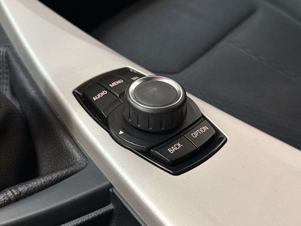 BMW 316 2014 Ruskea (beige)