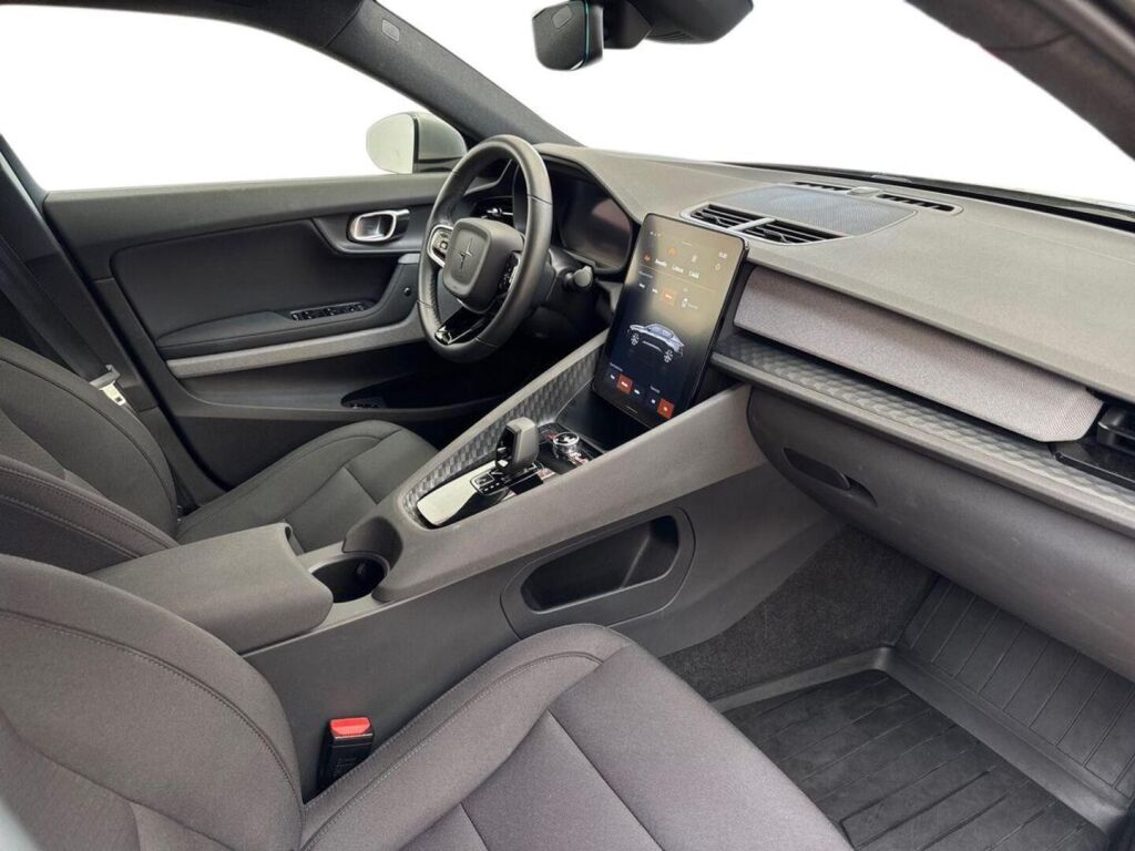 Polestar 2 2022 Harmaa