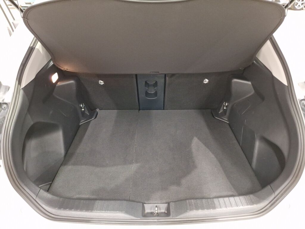 Toyota Yaris Cross 2022 Valkoinen